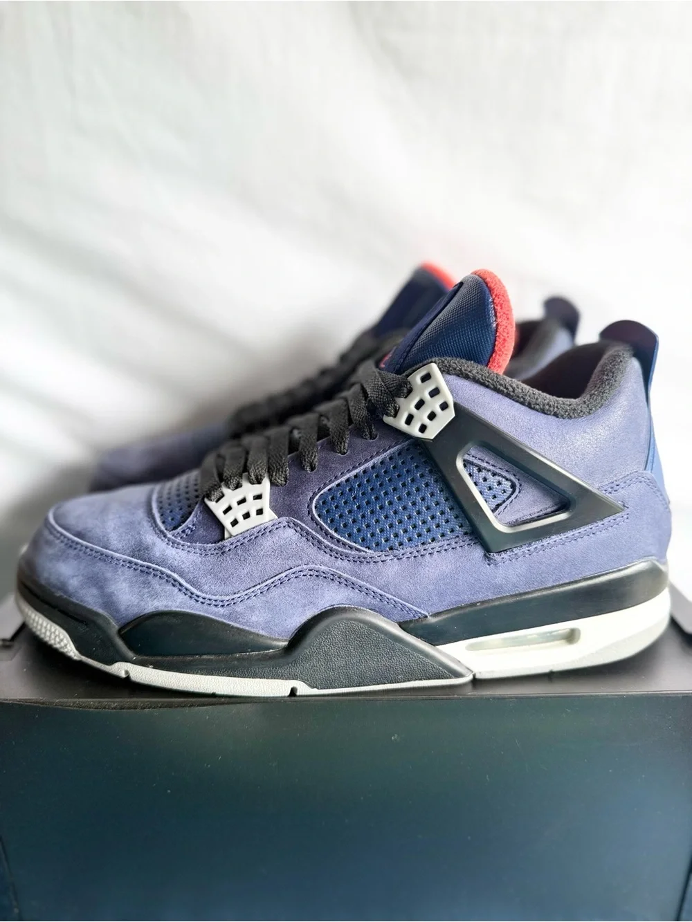 Jordan authentic retro